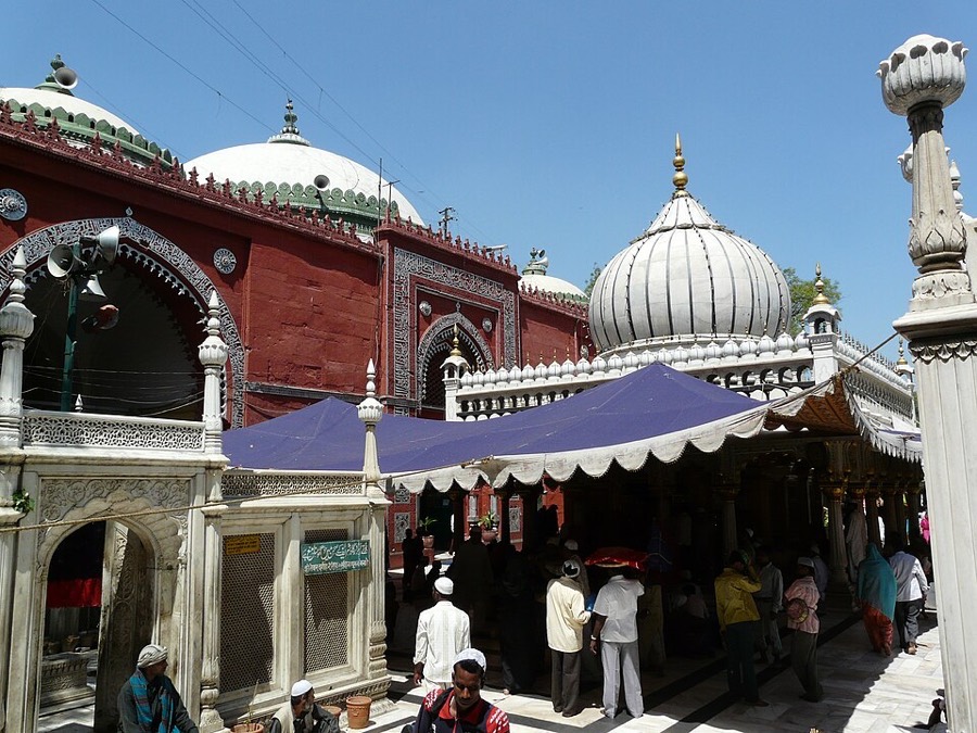 Dargah of Hazrat Nizamuddin Auliya, Delhi